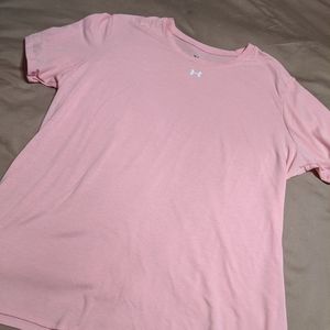 Under Armour Tshirt